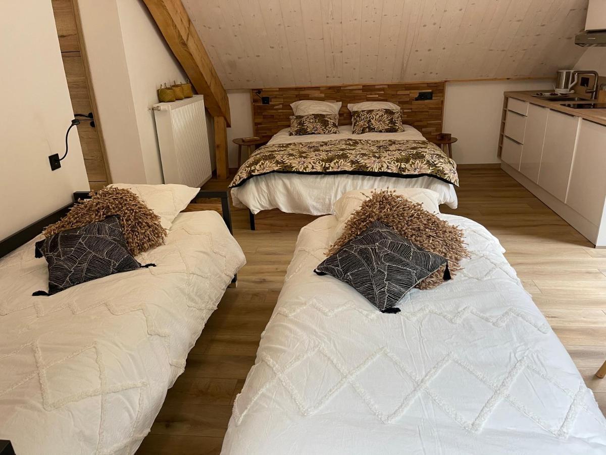 Chambres D'Hotes Les Chambres D'Elsa Albiez-Montrond Eksteriør bilde