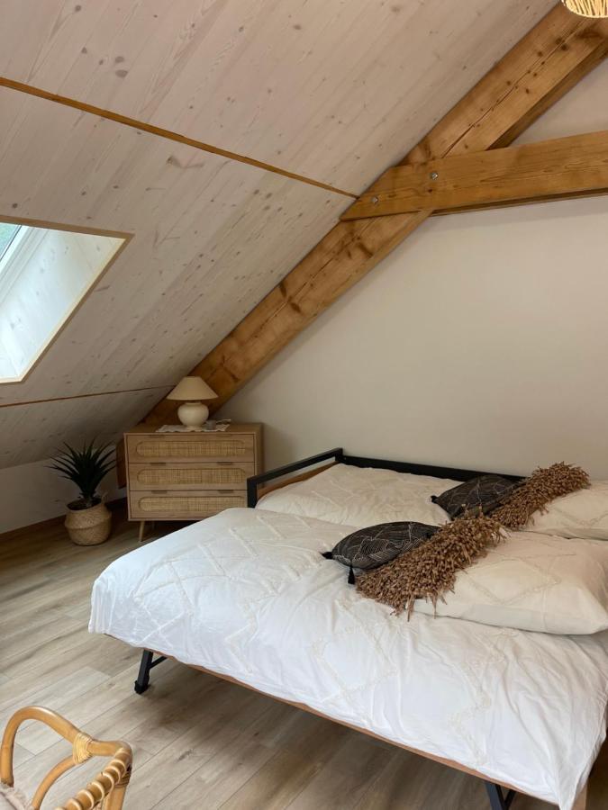 Chambres D'Hotes Les Chambres D'Elsa Albiez-Montrond Eksteriør bilde