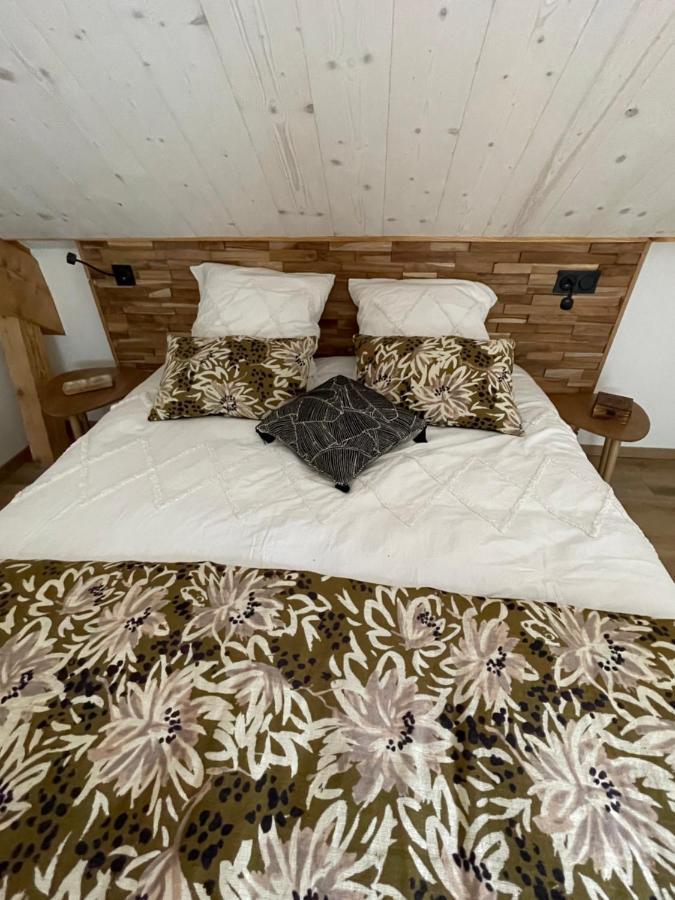 Chambres D'Hotes Les Chambres D'Elsa Albiez-Montrond Eksteriør bilde